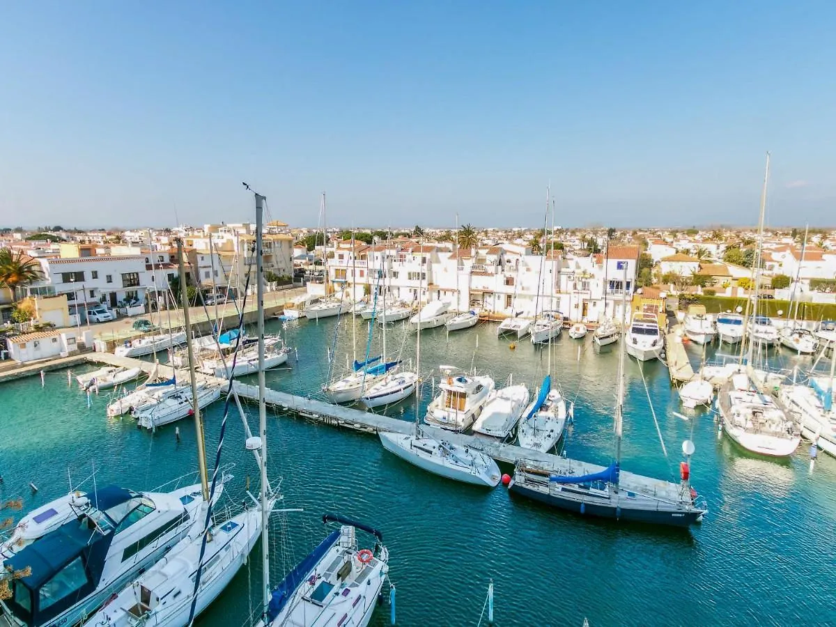 Port Grec Apartman Empuriabrava